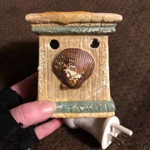 2/$20 Sea shell tart burner